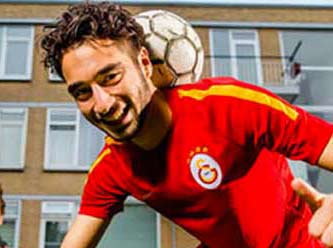 Galatasaray 17'lik yıldız adayını kaptı!