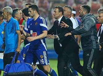 Göztepe - Eskişehirspor maçında olay