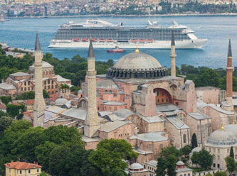 Türkiye'ye gelen turist sayısı Ocak'ta yüzde 10 düştü