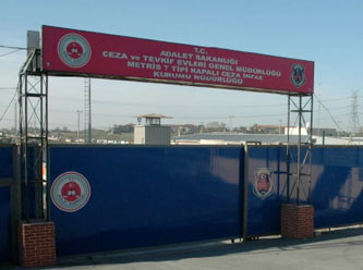 Biri KOAH ve veremli üç hastayı aynı koğuşa koydular