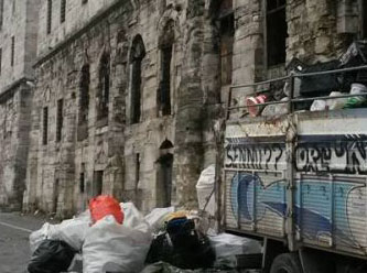 AKP Hükümeti Osmanlı mirasına işte böyle sahip çıkıyor