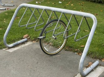 Belçika: Bisiklet yolu yatırımı açıklayan bakanın bisikleti çalındı