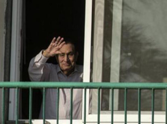 Mısır'ın devrik lideri Hüsnü Mübarek evine döndü