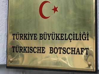 Türkiye'nin Avusturya ile arası düzeldi de bizim mi haberimiz yok...