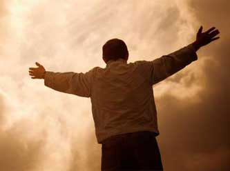 İnsanoğlunun, şeytanla başlayan takdiri ilahiye'ye karşı bitmeyen isyanının hikayesi...