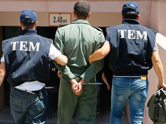 Askere yeni operasyon: 70 gözaltı