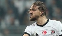 Caner Erkin, Beşiktaş'ı icraya verdi