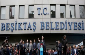 Eski Beşiktaş Belediye Başkanı Murat Hazinedar’a hapis ve siyasi yasak cezası