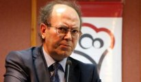 30 Ağustos'da Yeni Şafak yazarı laikliği hedef aldı
