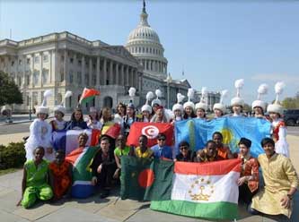 Dünyanın renkleri Washington’da bir araya geldi