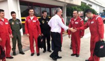 İnce Solo Türk'ü ziyaret etti, Genelkurmay gösteri ekibinin bütün uçuşlarını iptal etti
