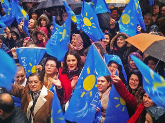 İYİ Parti yeniden yapılandırılacak