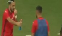 Tunuslu futbolculardan maç sırasında oruç açma taktiği