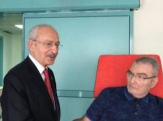 Kılıçdaroğlu'ndan Deniz Baykal'a bayram ziyareti
