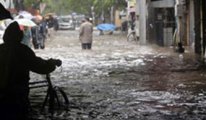 Hindistan'da muson yağmurlarında 511 ölü
