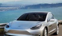 Tesla, hackleyen kişiye bedava Model 3 otomobil verecek