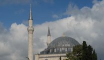 İstanbul'da elektrik borcu sebebiyle tarihi caminin elektriği kesildi