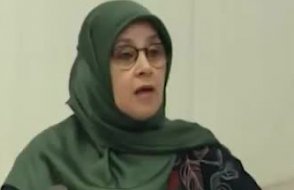 Depremzedelerden bahseden vekilin mikrofonu kapatıldı!