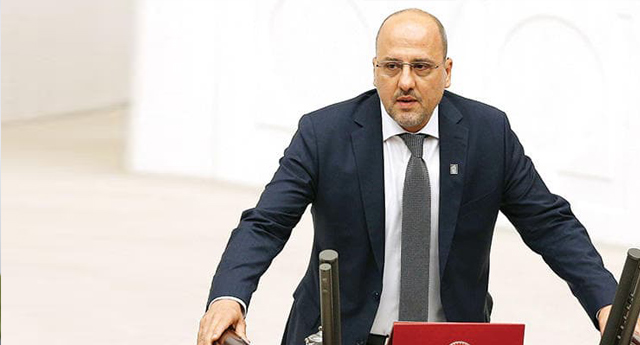 Ahmet Şık’a ‘tehdit’ suçlamasıyla dokunulmazlık dosyası