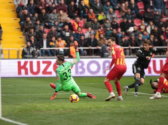 Beşiktaş 2 haftada 4 puanı sahada bıraktı