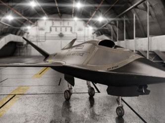 İnsansız ilk savaş uçağı göklerde