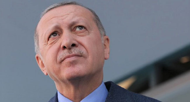 AKP'de gergin toplantı: Erdoğan il başkanlarına çıkıştı