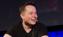 Elon Musk 'çılgın projesini' görücüye çıkardı: İnsan beyni ile bilgisayar birleşiyor