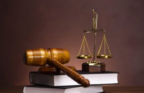 Beraat ettiği halde göreve iade edilmeyen KHK’lı profesöre tazminat