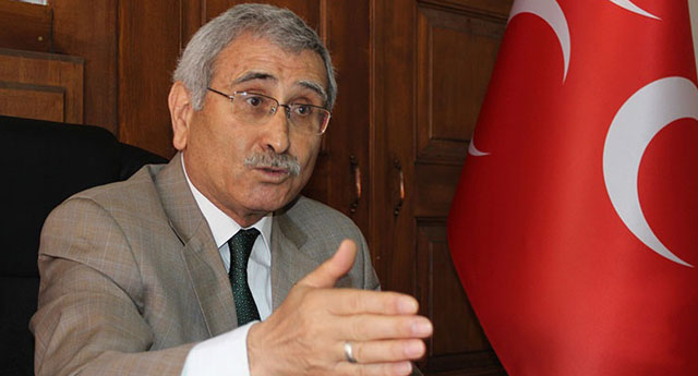 Merkez Bankası eski Başkanı Yılmaz, doların neden yükseldiğini açıkladı