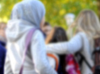 Almanya'da okullarda başörtüsü yasağı mı geliyor?