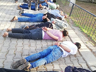 AKP 12 Eylül darbecileri gibi: Vatandaşları ters kelepçeyle yüzüstü yatırıp gözaltına alarak eziyet ettiler