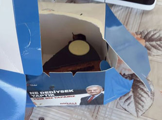 Şimdi de evlere doğum günü pastasıyla gidiyorlar...