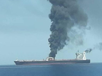 İran tankerinde patlama