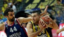 Fenerbahçe Beko yendi, şampiyonluk son maça kaldı