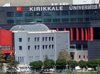 AKP'li rektörden İstiklal Marşı'na engel