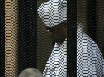 "Milyonlarca doları saraydaki bir odada tutuyordu"