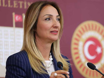 Hakkında af kararı çıkan Aylin Nazlıaka CHP'ye döndü