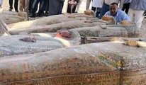 Mısır'da gizemli keşif: 20'den fazla tabut bulundu