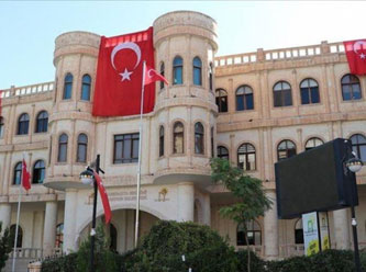 Nusaybin ve Yüksekova Belediyelerine kayyım atandı