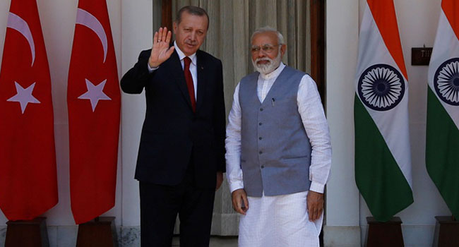 Hindistan TRT World'ü dezenformasyon gerekçesiyle engelledi