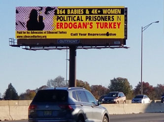 Erdoğan, ABD'de ‘billboard eylemi’ ile protesto edildi