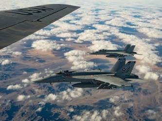 ABD, 'barıştığı' Taliban'ı vurdu