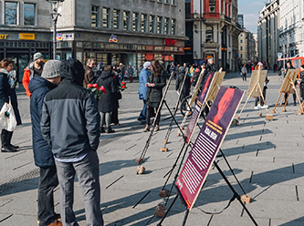 Türkiye'deki Kadınların mağduriyetini anlattılar