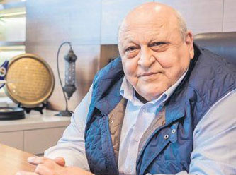 "Böyle kriz görmedim" diyordu, şimdi de AKP'yi övüyor