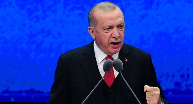 Erdoğan şecaat arzederken...: Dilini koparma isteği 'özel' değil 'genel'miş