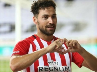 Fenerbahçe transferde durmak bilmiyor