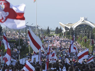 Belarus'ta polise ölümcül silah kullanma yetkisi