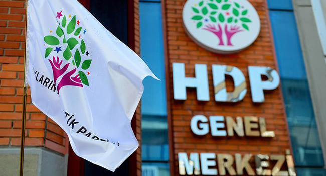 Demirtaş'ın hedefindeki HDP'den Olağanüstü Büyük Kongre kararı