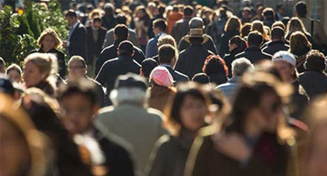 Bıçak kemiğe dayandı! Yüzde 70 asgari ücrete ara zam istiyor!