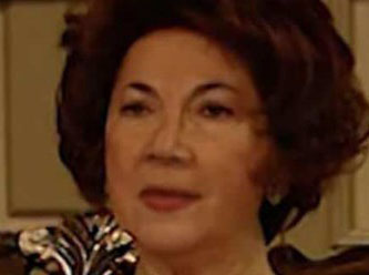 Oyuncu Ayla Karaca koronavirüs nedeniyle hayatını kaybetti